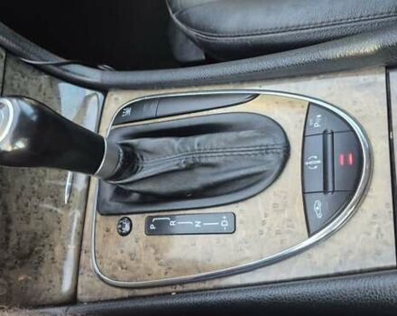 Серый Мерседес Е-Класс, объемом двигателя 3 л и пробегом 411 тыс. км за 9999 $, фото 12 на Automoto.ua