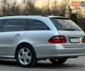 Сірий Мерседес Е-Клас, об'ємом двигуна 2.2 л та пробігом 350 тис. км за 7650 $, фото 16 на Automoto.ua