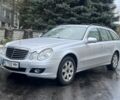 Серый Мерседес Е-Класс, объемом двигателя 1.8 л и пробегом 250 тыс. км за 5999 $, фото 6 на Automoto.ua