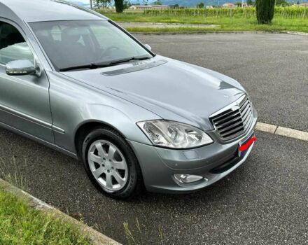 Сірий Мерседес Е-Клас, об'ємом двигуна 3 л та пробігом 210 тис. км за 44777 $, фото 6 на Automoto.ua