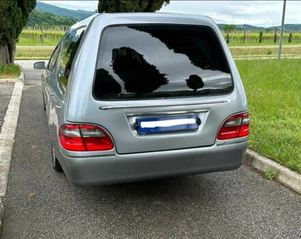 Сірий Мерседес Е-Клас, об'ємом двигуна 3 л та пробігом 210 тис. км за 44777 $, фото 18 на Automoto.ua