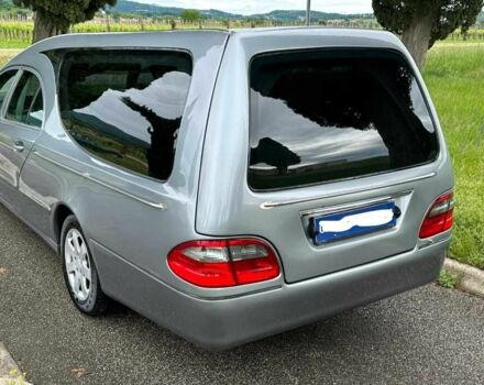 Сірий Мерседес Е-Клас, об'ємом двигуна 3 л та пробігом 210 тис. км за 44777 $, фото 14 на Automoto.ua