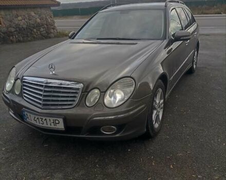 Сірий Мерседес Е-Клас, об'ємом двигуна 2.15 л та пробігом 264 тис. км за 10300 $, фото 1 на Automoto.ua