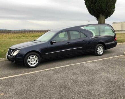 Сірий Мерседес Е-Клас, об'ємом двигуна 3 л та пробігом 210 тис. км за 44777 $, фото 22 на Automoto.ua