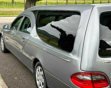 Сірий Мерседес Е-Клас, об'ємом двигуна 3 л та пробігом 210 тис. км за 44777 $, фото 15 на Automoto.ua