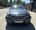 Серый Мерседес Е-Класс, объемом двигателя 2.14 л и пробегом 315 тыс. км за 11900 $, фото 4 на Automoto.ua