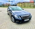 Серый Мерседес Е-Класс, объемом двигателя 2.2 л и пробегом 300 тыс. км за 12000 $, фото 1 на Automoto.ua