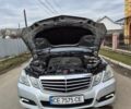 Сірий Мерседес Е-Клас, об'ємом двигуна 2.1 л та пробігом 255 тис. км за 13500 $, фото 17 на Automoto.ua