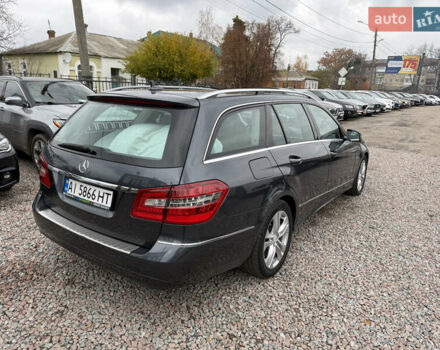 Серый Мерседес Е-Класс, объемом двигателя 2.2 л и пробегом 370 тыс. км за 10900 $, фото 8 на Automoto.ua