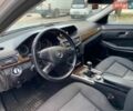Серый Мерседес Е-Класс, объемом двигателя 2.2 л и пробегом 400 тыс. км за 8600 $, фото 9 на Automoto.ua