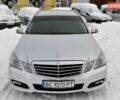 Сірий Мерседес Е-Клас, об'ємом двигуна 3 л та пробігом 233 тис. км за 12500 $, фото 4 на Automoto.ua