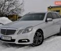 Сірий Мерседес Е-Клас, об'ємом двигуна 3 л та пробігом 233 тис. км за 12500 $, фото 1 на Automoto.ua