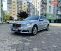 Серый Мерседес Е-Класс, объемом двигателя 3 л и пробегом 330 тыс. км за 13000 $, фото 2 на Automoto.ua