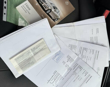 Серый Мерседес Е-Класс, объемом двигателя 2.2 л и пробегом 370 тыс. км за 10900 $, фото 46 на Automoto.ua