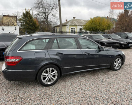 Серый Мерседес Е-Класс, объемом двигателя 2.2 л и пробегом 370 тыс. км за 10900 $, фото 9 на Automoto.ua