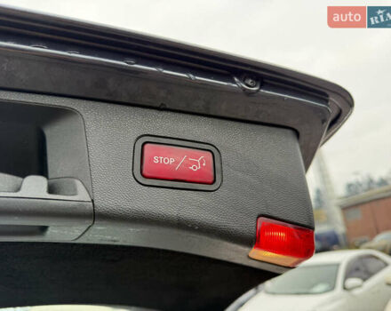 Серый Мерседес Е-Класс, объемом двигателя 2.2 л и пробегом 370 тыс. км за 10900 $, фото 42 на Automoto.ua