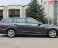 Серый Мерседес Е-Класс, объемом двигателя 2.2 л и пробегом 385 тыс. км за 10500 $, фото 5 на Automoto.ua