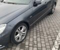 Сірий Мерседес Е-Клас, об'ємом двигуна 2.1 л та пробігом 350 тис. км за 11900 $, фото 2 на Automoto.ua