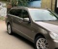 Мерседес Е-Класс 2011 в Киеве на Automoto.ua Серый Мерседес Е-Класс, объемом двигателя 3 л и пробегом 355 тыс. км за 10800 $, фото 1 на Automoto.ua