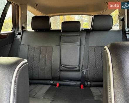 Серый Мерседес Е-Класс, объемом двигателя 3 л и пробегом 350 тыс. км за 10990 $, фото 21 на Automoto.ua