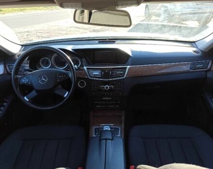 Серый Мерседес Е-Класс, объемом двигателя 0 л и пробегом 231 тыс. км за 12950 $, фото 11 на Automoto.ua