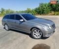 Сірий Мерседес Е-Клас, об'ємом двигуна 2.2 л та пробігом 350 тис. км за 10900 $, фото 3 на Automoto.ua