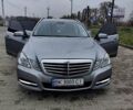 Серый Мерседес Е-Класс, объемом двигателя 2.1 л и пробегом 350 тыс. км за 12200 $, фото 1 на Automoto.ua