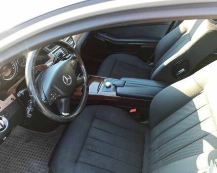 Серый Мерседес Е-Класс, объемом двигателя 0 л и пробегом 231 тыс. км за 12950 $, фото 14 на Automoto.ua