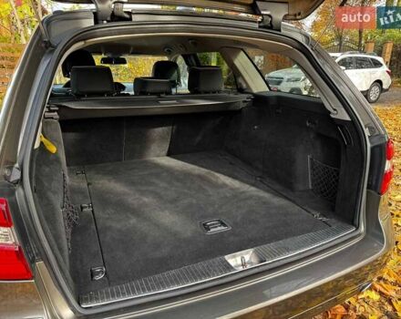 Серый Мерседес Е-Класс, объемом двигателя 3 л и пробегом 350 тыс. км за 10990 $, фото 25 на Automoto.ua