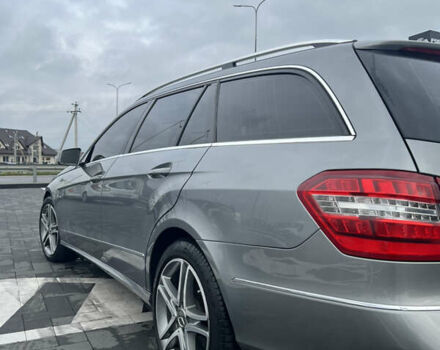 Серый Мерседес Е-Класс, объемом двигателя 2.2 л и пробегом 355 тыс. км за 12499 $, фото 6 на Automoto.ua