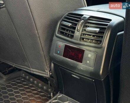 Серый Мерседес Е-Класс, объемом двигателя 3 л и пробегом 350 тыс. км за 10990 $, фото 29 на Automoto.ua