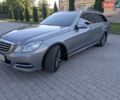 Сірий Мерседес Е-Клас, об'ємом двигуна 2.14 л та пробігом 316 тис. км за 11999 $, фото 2 на Automoto.ua