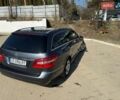 Серый Мерседес Е-Класс, объемом двигателя 2.2 л и пробегом 310 тыс. км за 10800 $, фото 17 на Automoto.ua