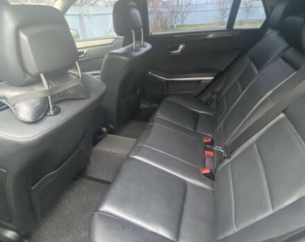 Сірий Мерседес Е-Клас, об'ємом двигуна 2.1 л та пробігом 3 тис. км за 6500 $, фото 6 на Automoto.ua