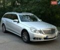 Сірий Мерседес Е-Клас, об'ємом двигуна 2.14 л та пробігом 227 тис. км за 11750 $, фото 6 на Automoto.ua