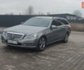 Сірий Мерседес Е-Клас, об'ємом двигуна 2.2 л та пробігом 300 тис. км за 11999 $, фото 3 на Automoto.ua