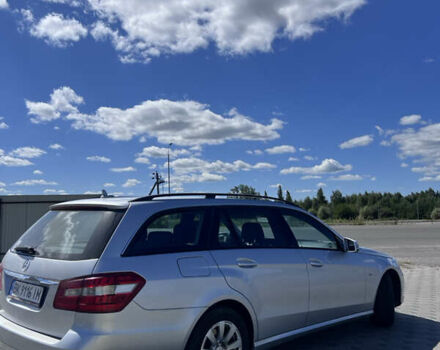 Серый Мерседес Е-Класс, объемом двигателя 2.14 л и пробегом 360 тыс. км за 11999 $, фото 7 на Automoto.ua