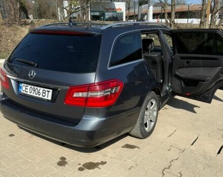 Серый Мерседес Е-Класс, объемом двигателя 2.2 л и пробегом 310 тыс. км за 10800 $, фото 18 на Automoto.ua