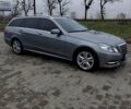 Серый Мерседес Е-Класс, объемом двигателя 2.1 л и пробегом 350 тыс. км за 12200 $, фото 4 на Automoto.ua