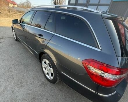 Серый Мерседес Е-Класс, объемом двигателя 2.2 л и пробегом 310 тыс. км за 10800 $, фото 7 на Automoto.ua