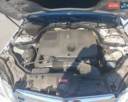 Мерседес Е-Класс 2012 в Виннице на Automoto.ua Серый Мерседес Е-Класс, объемом двигателя 2.14 л и пробегом 327 тыс. км за 10500 $, фото 12 на Automoto.ua