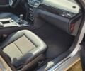 Сірий Мерседес Е-Клас, об'ємом двигуна 2.14 л та пробігом 280 тис. км за 12500 $, фото 11 на Automoto.ua