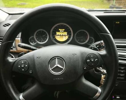 Серый Мерседес Е-Класс, объемом двигателя 2.14 л и пробегом 318 тыс. км за 13800 $, фото 18 на Automoto.ua