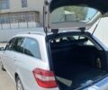 Сірий Мерседес Е-Клас, об'ємом двигуна 2.1 л та пробігом 237 тис. км за 12500 $, фото 19 на Automoto.ua