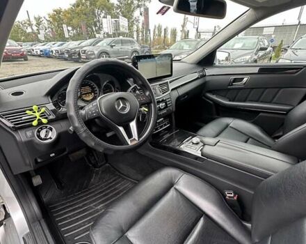 Серый Мерседес Е-Класс, объемом двигателя 2.14 л и пробегом 319 тыс. км за 14999 $, фото 24 на Automoto.ua