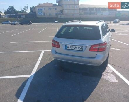 Мерседес Е-Класс 2012 в Виннице на Automoto.ua Серый Мерседес Е-Класс, объемом двигателя 2.14 л и пробегом 327 тыс. км за 10500 $, фото 9 на Automoto.ua
