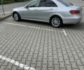 Серый Мерседес Е-Класс, объемом двигателя 2.1 л и пробегом 260 тыс. км за 18300 $, фото 9 на Automoto.ua