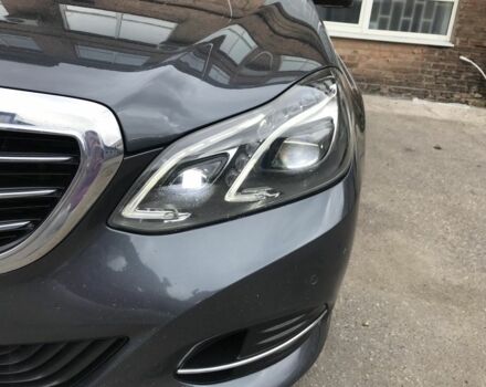 Серый Мерседес Е-Класс, объемом двигателя 0.22 л и пробегом 295 тыс. км за 15300 $, фото 22 на Automoto.ua