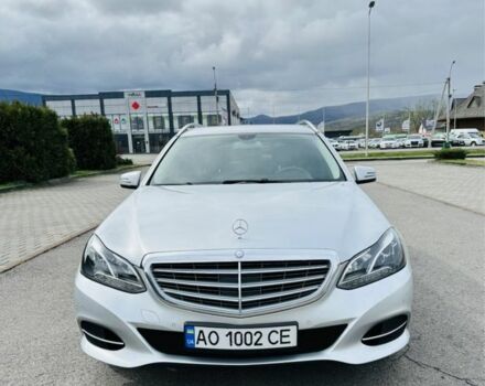 Серый Мерседес Е-Класс, объемом двигателя 2.1 л и пробегом 286 тыс. км за 14500 $, фото 3 на Automoto.ua