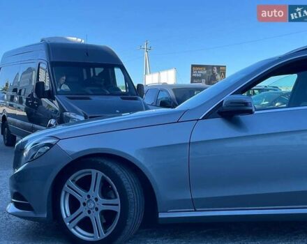 Мерседес Е-Класс 2013 в Львове на Automoto.ua Серый Мерседес Е-Класс, объемом двигателя 2.1 л и пробегом 198 тыс. км за 18590 $, фото 41 на Automoto.ua